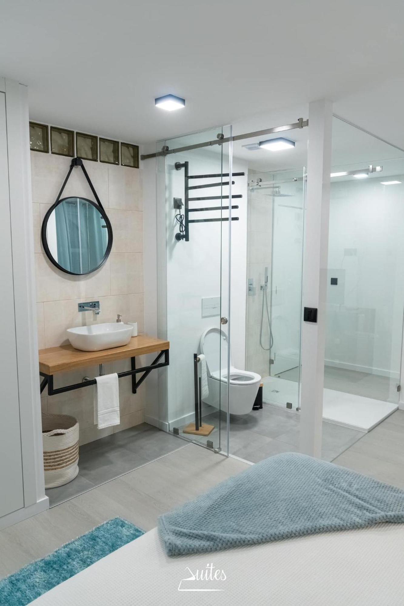 2suites